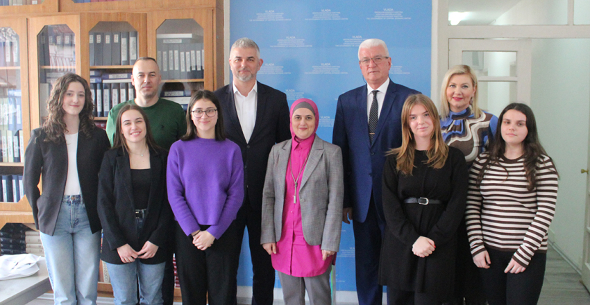 Premijer SBK-a Tahir Lendo ugostio tim “Rose Brandis” Mješovite srednje škole “Travnik”, Travnik